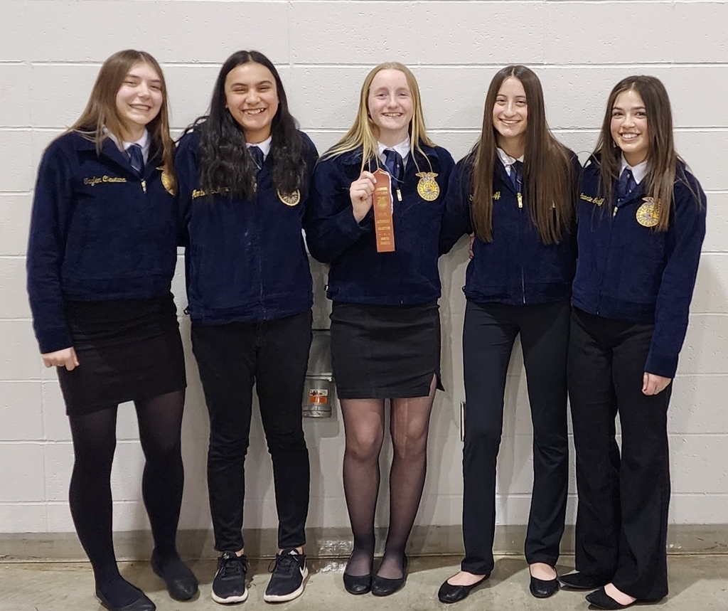 Taylor Cleveland, Malia Tooke, Tessa Miller (received bronze), Aurora Soto, and Avarie Greff competed in their 1st state FFA agronomy contest.